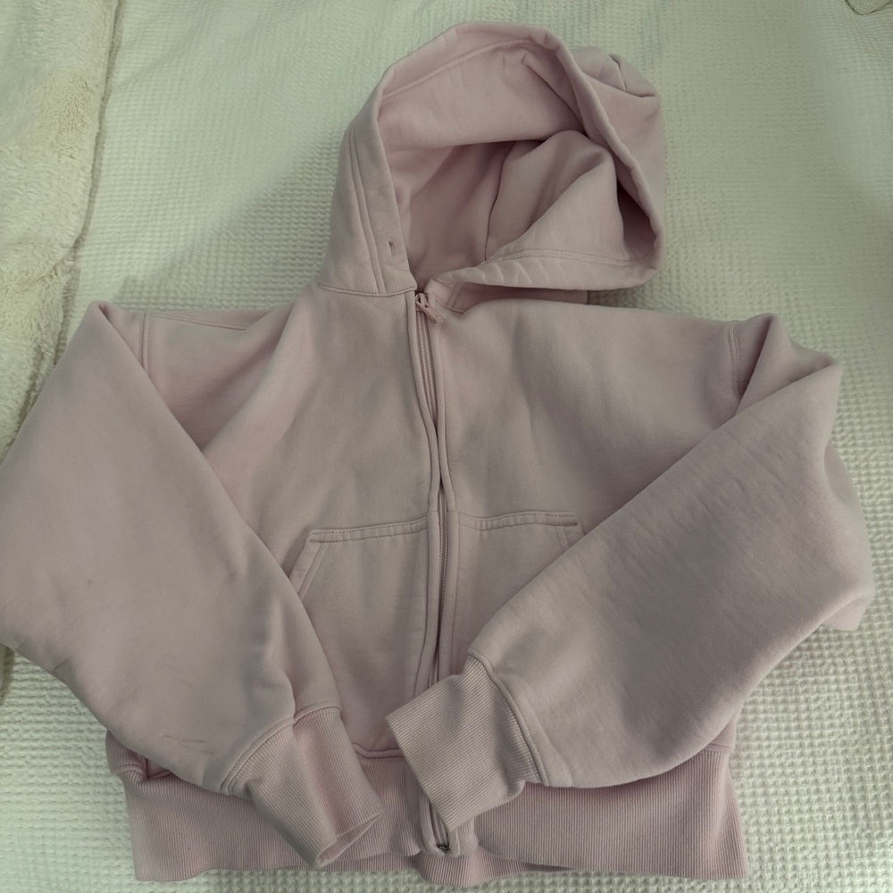 Aritzia Light Pink Sweatfleece Hoodie CROPPED « Boyfriend Fit »